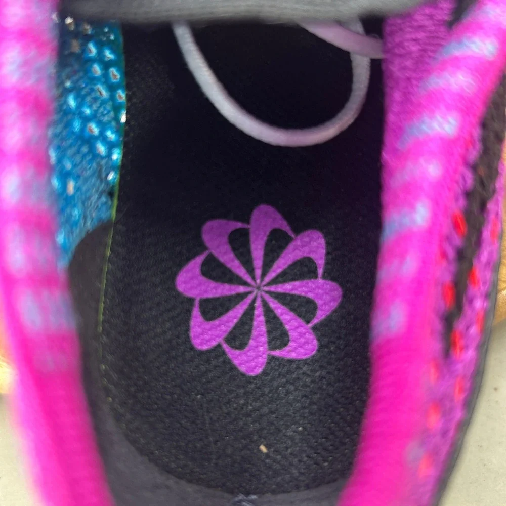 Nike Air Max Flyknit Racer Purple Blue Pink Sneakers FD0822-500 Womens Size 6.5